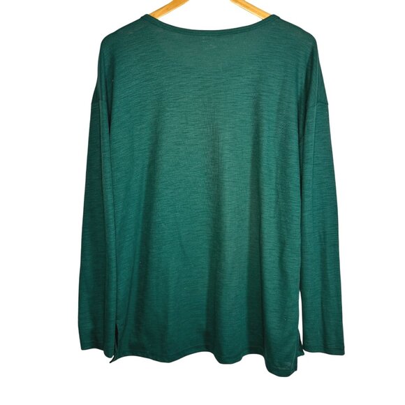 Holiday Time Merry Christmas Tree Long Sleeve Top Size L Green Festive Graphic - Picture 2 of 5